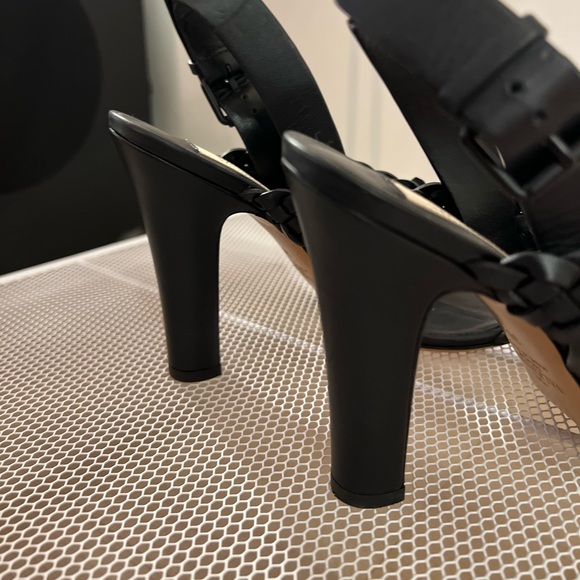 Valentino Flower Leather Slingback Sandals - Picture 3 of 8